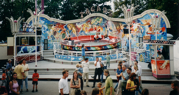 Tagada der Firma Rieger (Volksfest in Wels)!