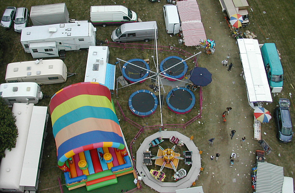 Kirtag in St. Ilgen (J�lner Kirtag), 2003!