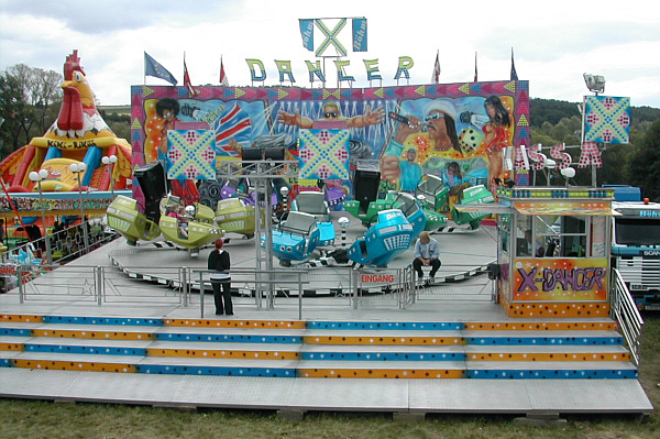 Kirtag in St. Ilgen (J�lner Kirtag), 2003!