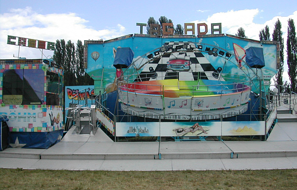 Kirtag in St. Ilgen (J�lner Kirtag), 2003!