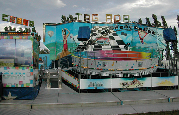 Kirtag in St. Ilgen (J�lner Kirtag), 2003!