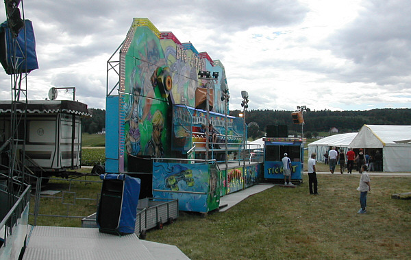 Kirtag in St. Ilgen (J�lner Kirtag), 2003!