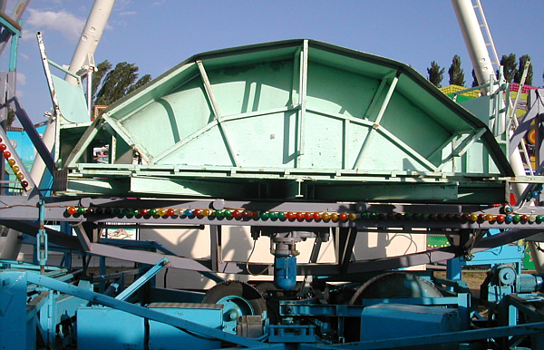 Kirtag in St. Ilgen (J�lner Kirtag), 2003!