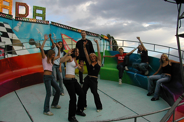 Kirtag in St. Ilgen (J�lner Kirtag), 2003!