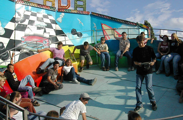 Kirtag in St. Ilgen (J�lner Kirtag), 2003!