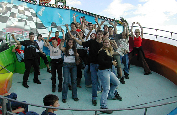 Kirtag in St. Ilgen (J�lner Kirtag), 2003!