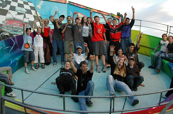 Kirtag in St. Ilgen (J�lner Kirtag), 2003!