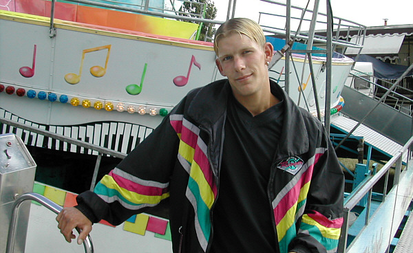 Kirtag in St. Ilgen (J�lner Kirtag), 2003!