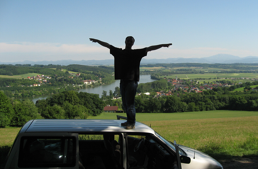 Bitte auf das Bild klicken, um das Fenster wieder zu schlieen!