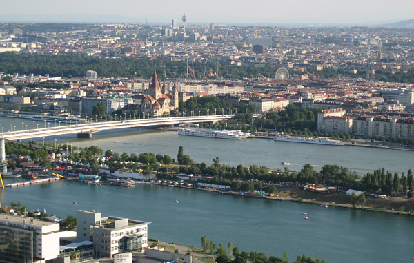 Das 24. Donauinselfest in Wien, Juni 2007!