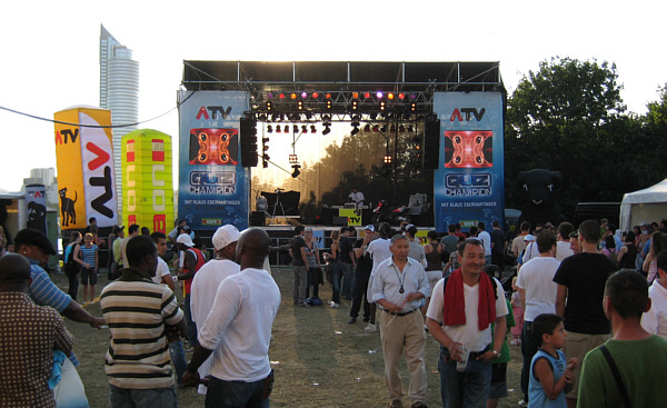 Das 24. Donauinselfest in Wien, Juni 2007!