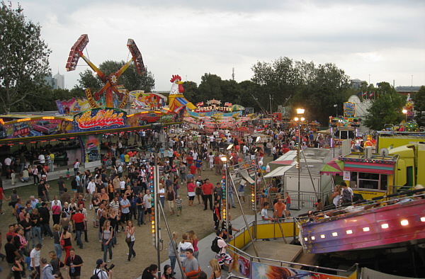 Das 25. Donauinselfest in Wien, September 2008!