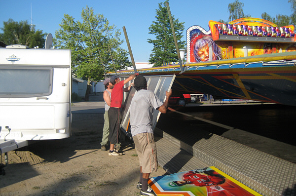 Messe in Laa an der Thaya, 2008 - Aufbauarbeiten!