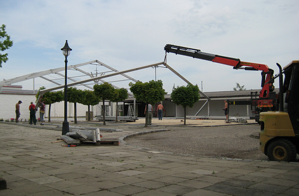 Messe in Laa an der Thaya, 2008 - Aufbauarbeiten!