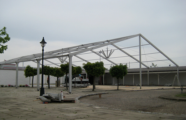 Messe in Laa an der Thaya, 2008 - Aufbauarbeiten!