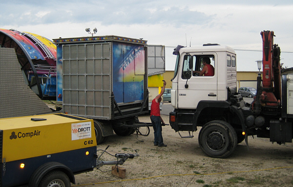 Messe in Laa an der Thaya, 2008 - Aufbauarbeiten!