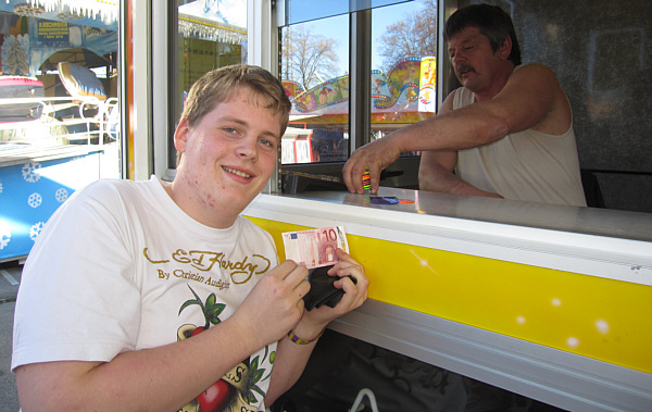 Volksfest in Wels, April 2011!